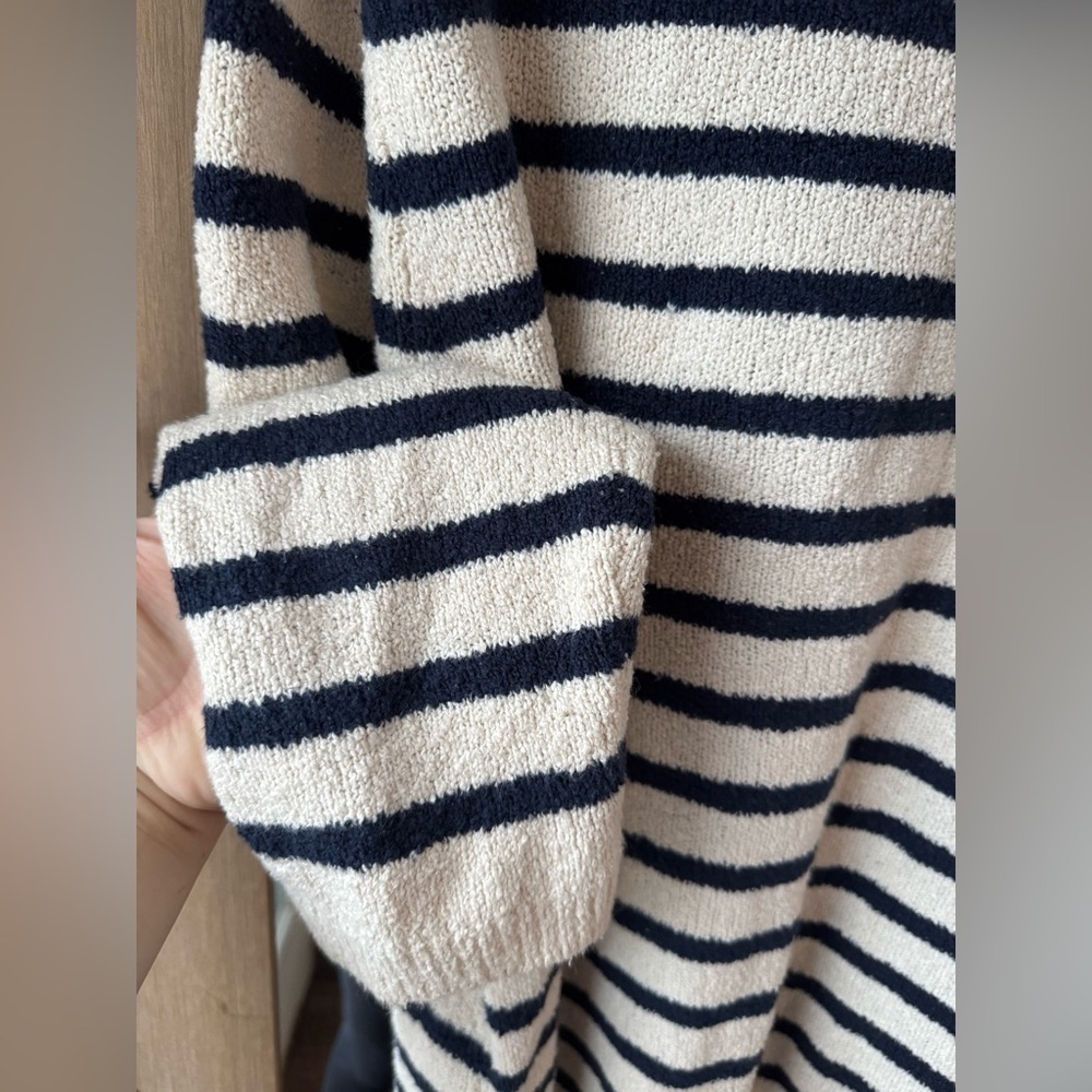 J. Crew Cotton blend Boxy Fit Sweater XL - Picture 4 of 6